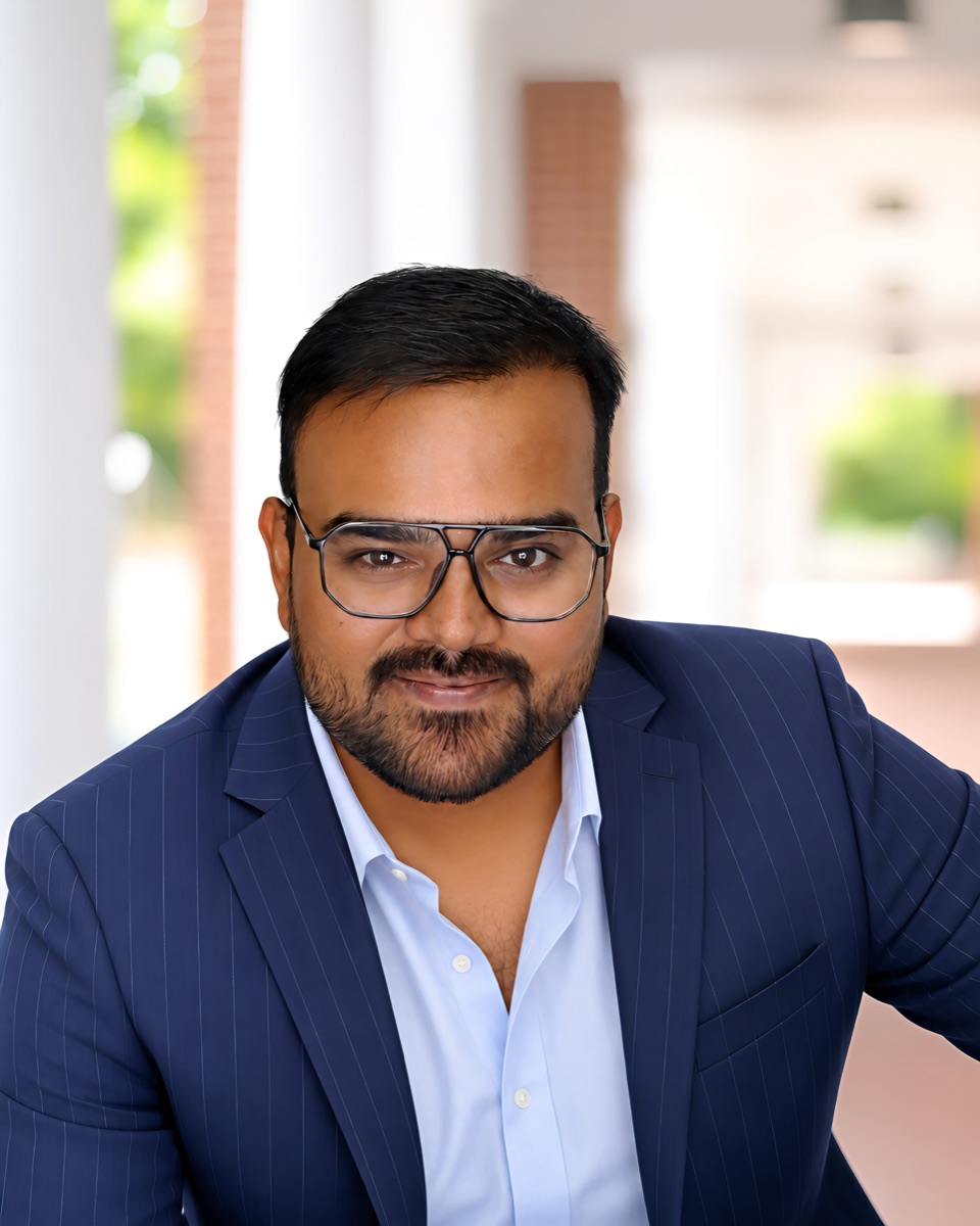 Portrait of Saurabh Raj